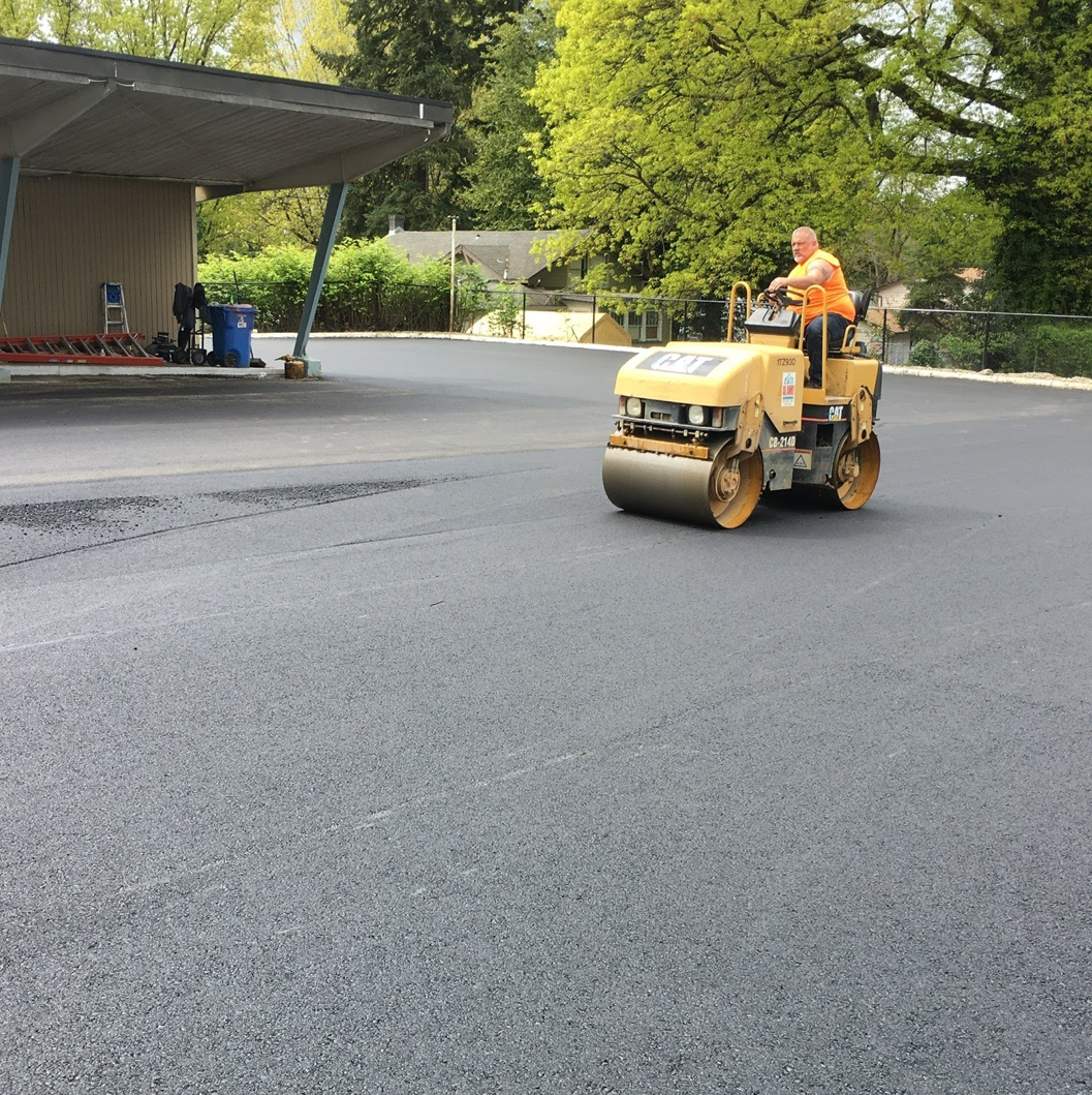 Commercial and Residential Asphalt Paving